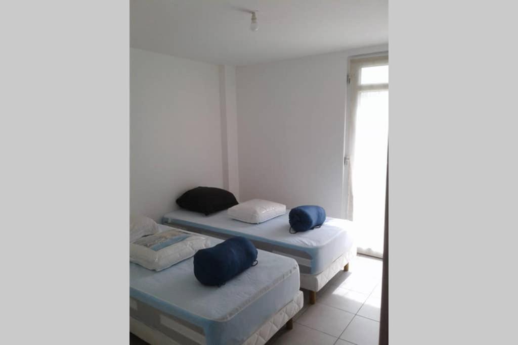 Les Champs Apartman Cernoy-en-Berry Kültér fotó